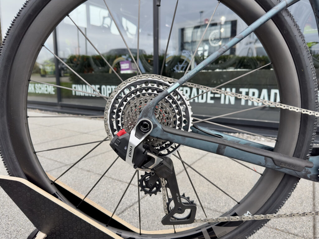 Cube Nuroad C62 SLT 